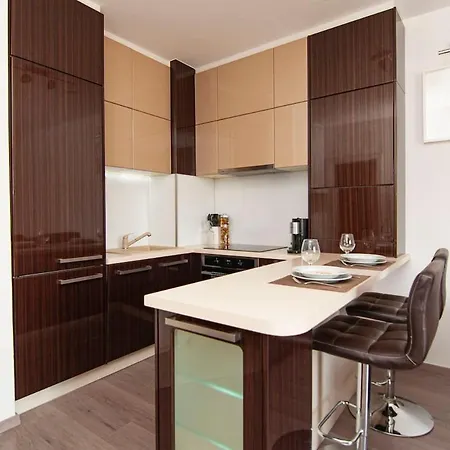 公寓 Modern & Comfy With Easy Access To Center *